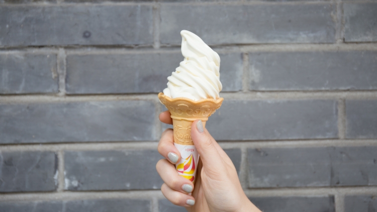 6. Cool down with a FamilyMart soft serve